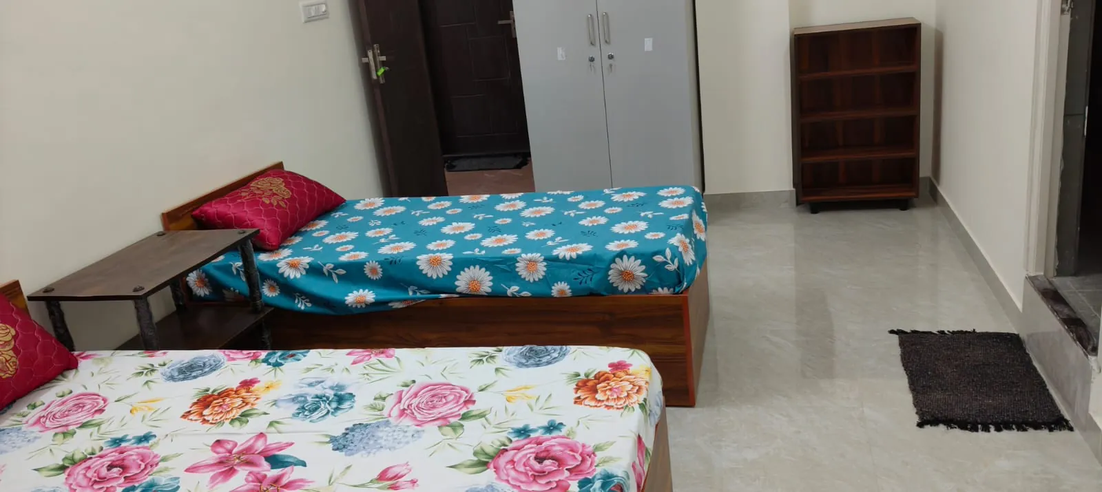 pg in bangalore, paying guest in bangalore, pgs in bangalore, pg near bangalore, luxury pg in bangalore, luxury pgs in bangalore, best pg in bangalore, executive pg in bangalore, posh pg in bangalore, mens pg in bangalore